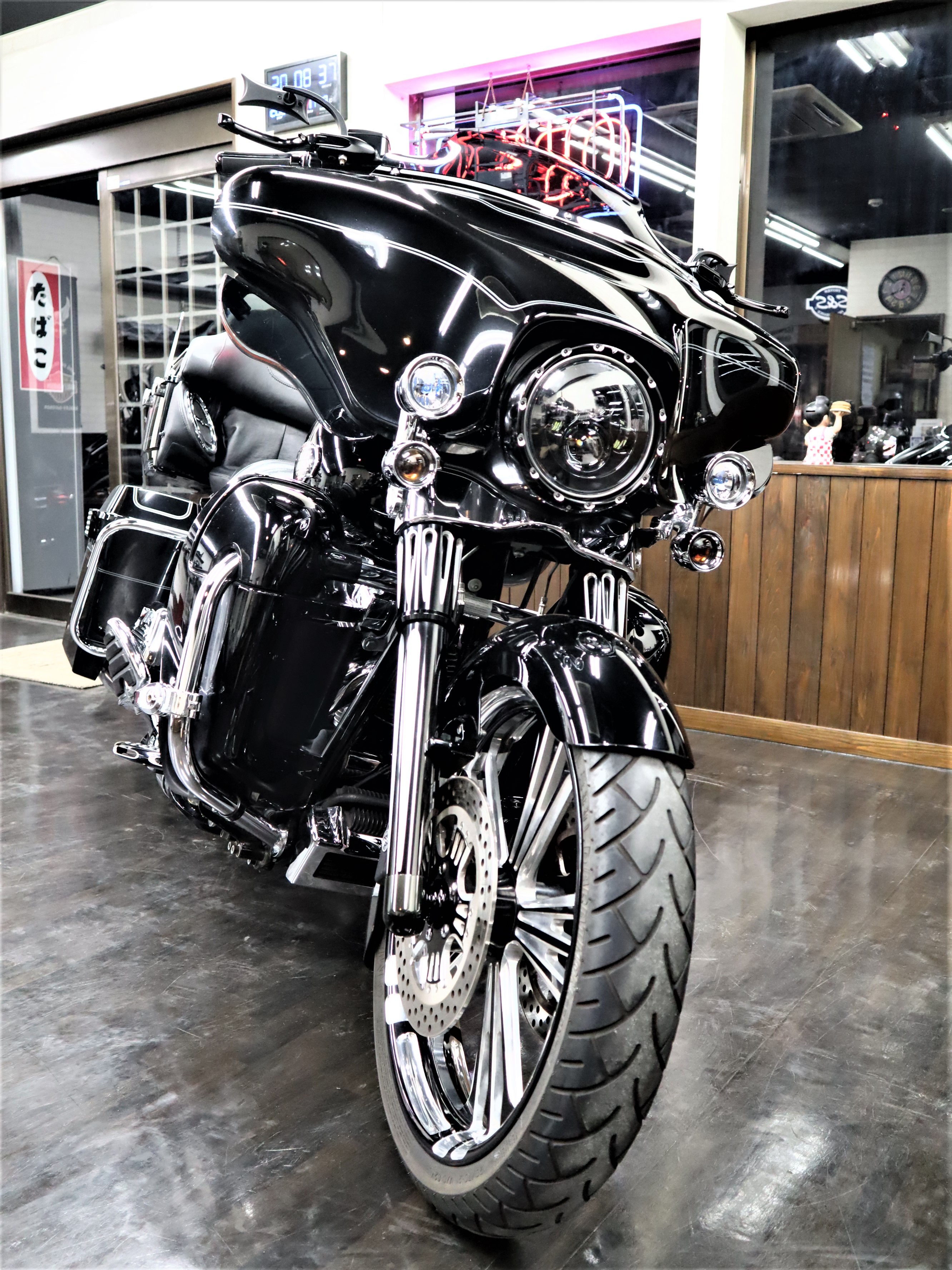 H-D 13'FLHTCU1690 エレクトラグライドウルトラクラシック | チョイス