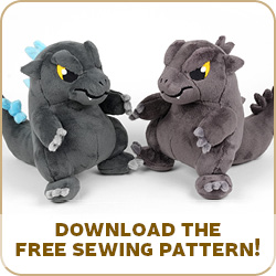［７］ぬいぐるみ　洋服　スマイル　お座りクマ　チャングンソク　Zikzin New Free & Shop patterns! Godzilla & Chonky T-rex plush! – Sew