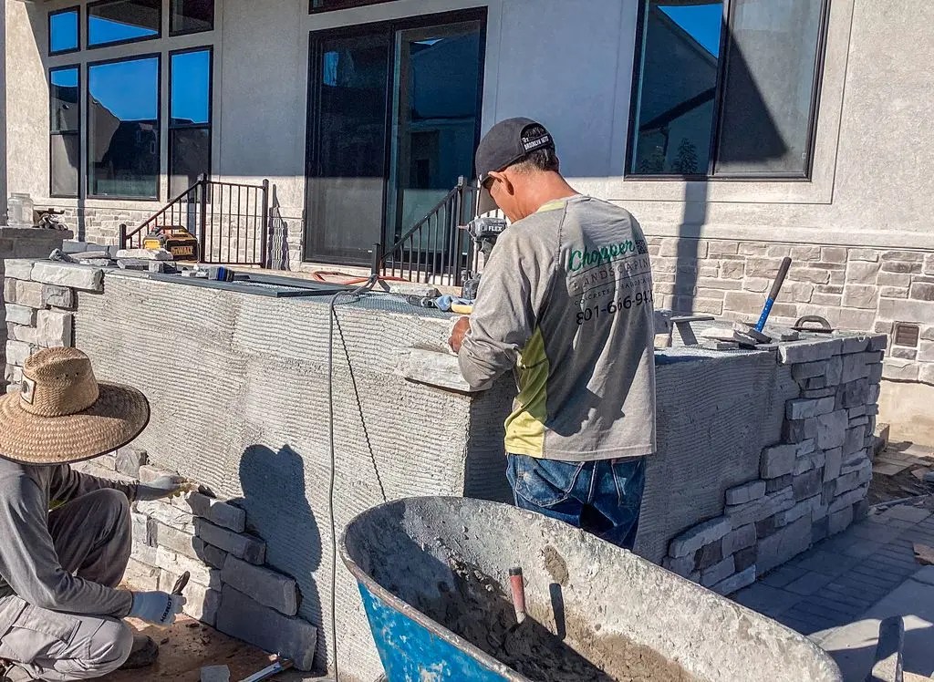 Hire Outdoor Kitchen Builders
