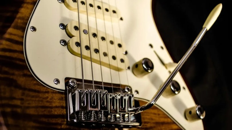 Stratocaster Tremolo Bridge.