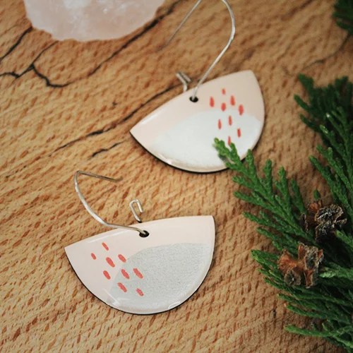 Mixed media semicircle earrings - Pink/silver DANA Jewellery