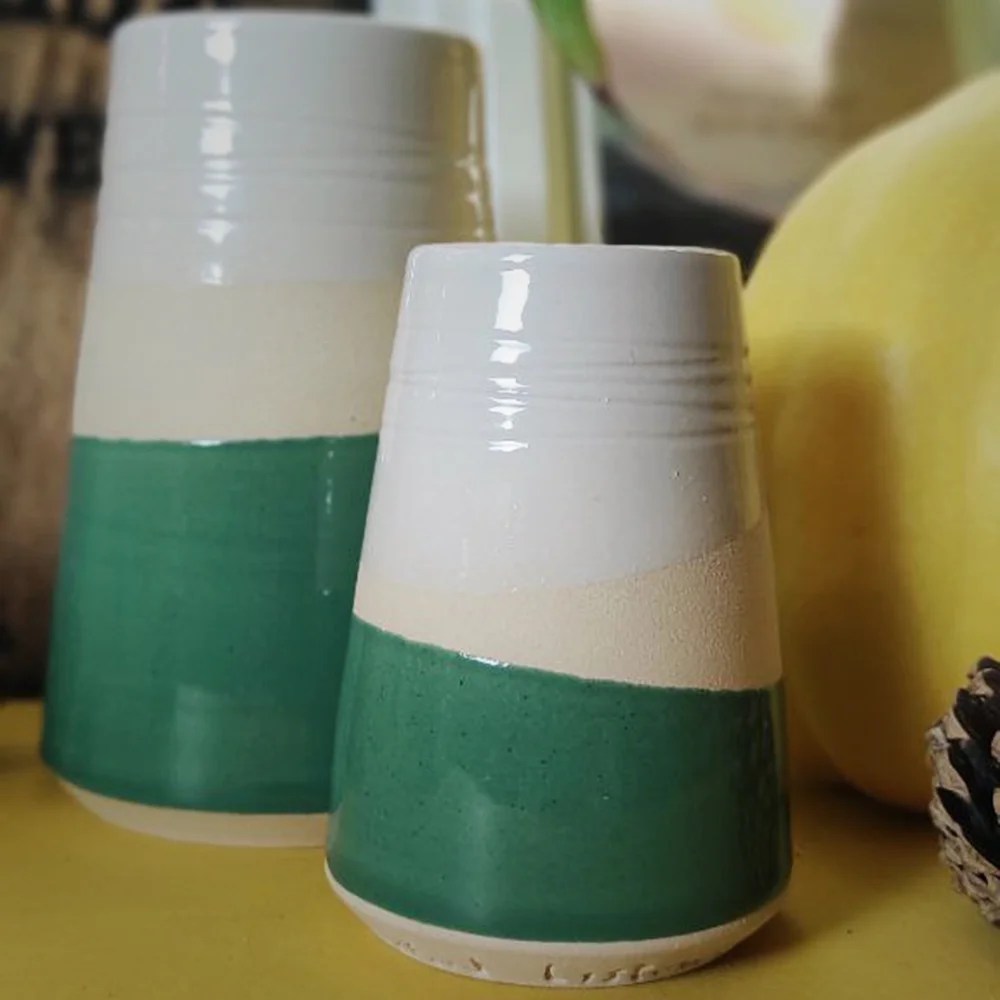 Conical vase - Green, Extra Small Woodford Pottery