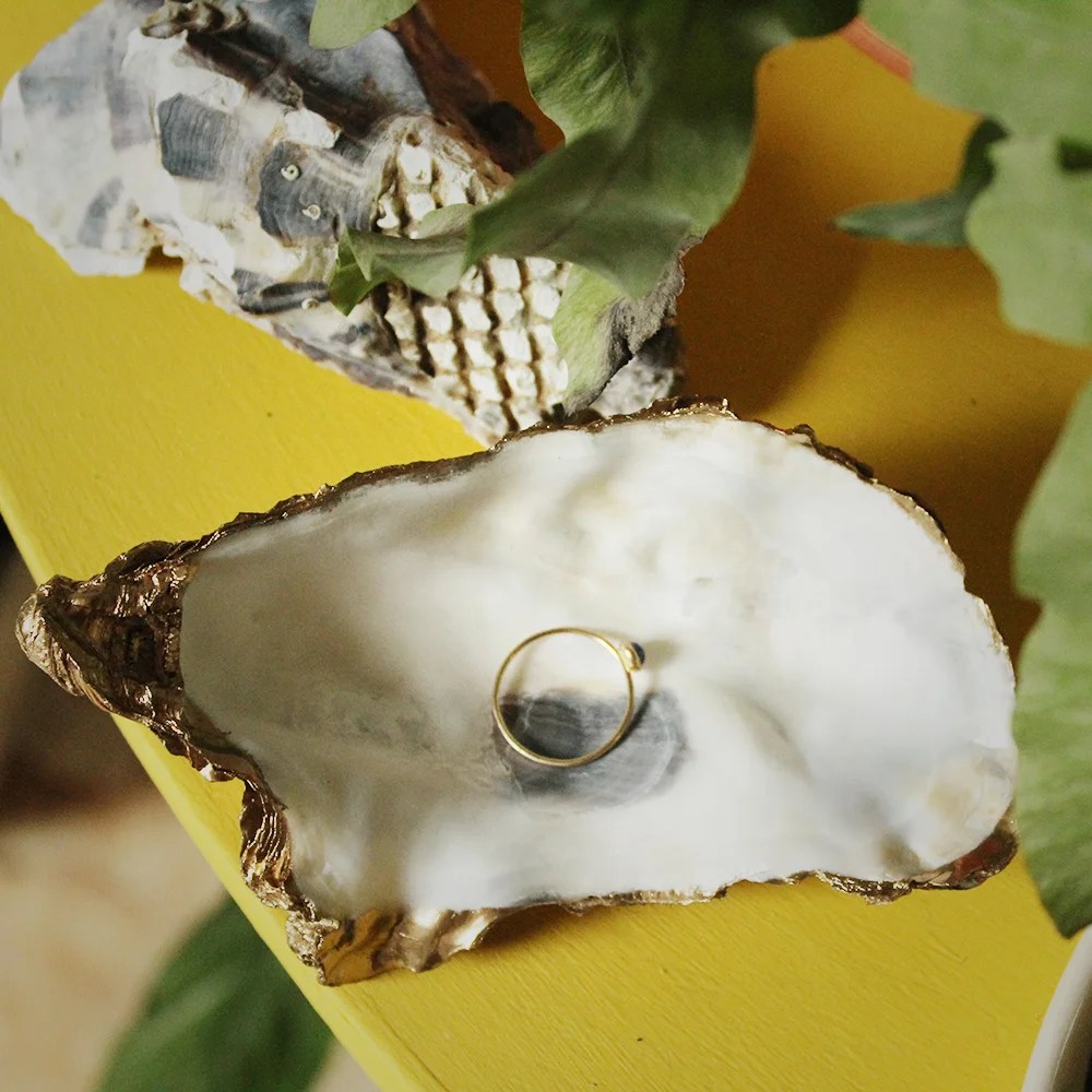 Trinket dish - Golden Oyster Tiny Studio