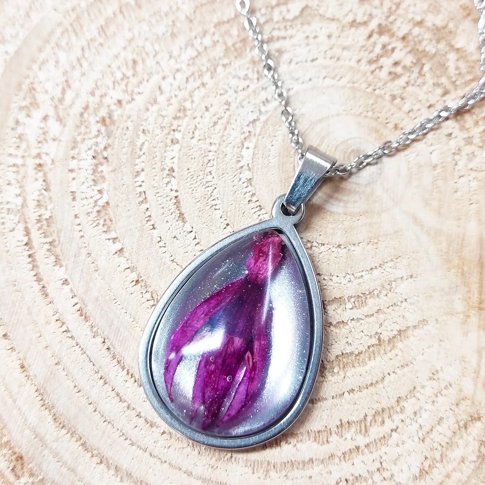 Irish flowers necklace - Fuchsia Flower beauty