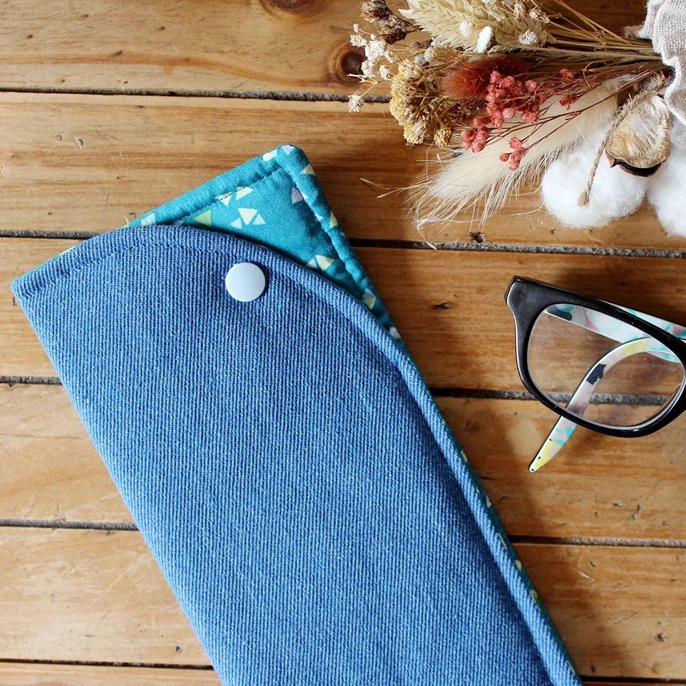 Glasses case - Blue Chou's Cottage