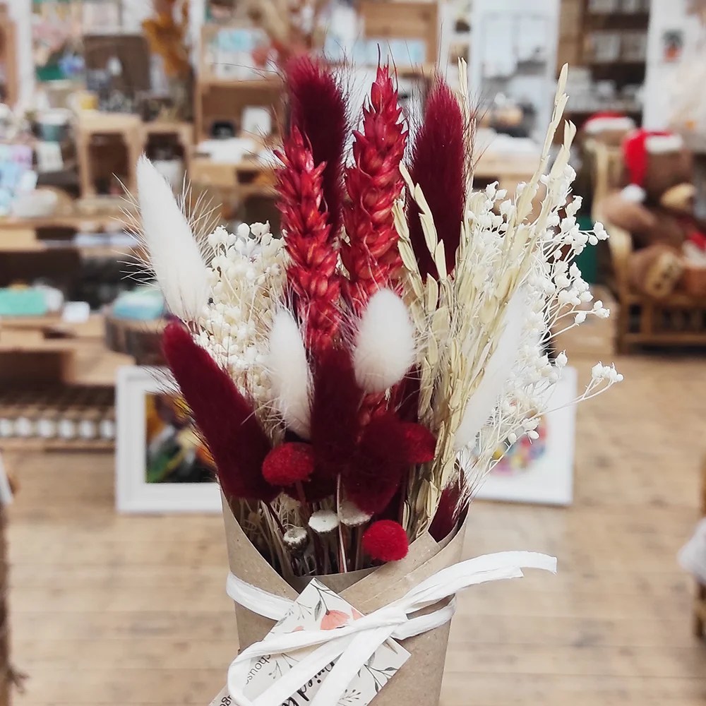 Small dried flowers bouquet - Red Chou's Cottage