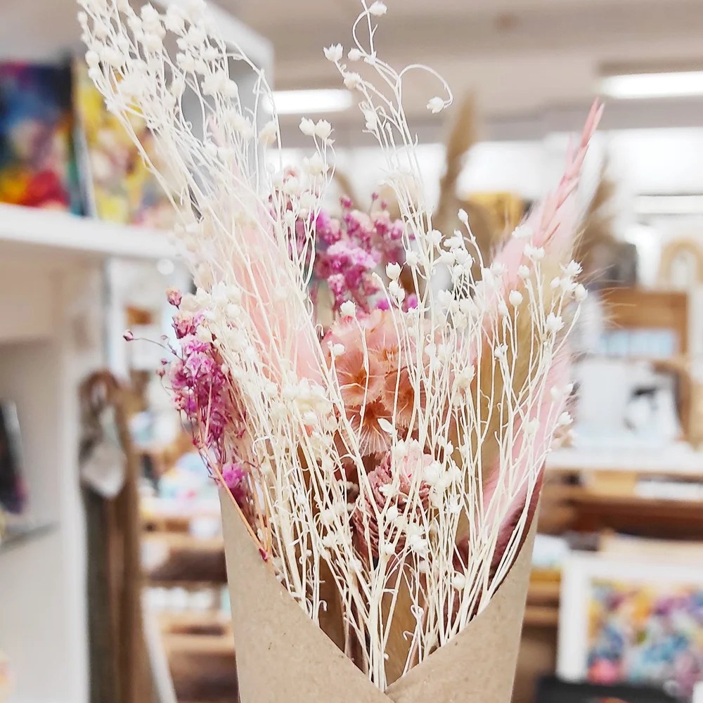 Small dried flowers bouquet - Pink Chou's Cottage