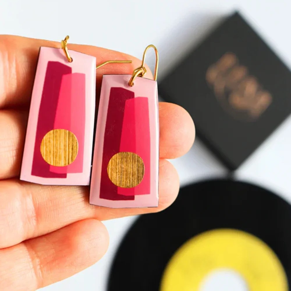 Gilli earrings - Pink DANA Jewellery