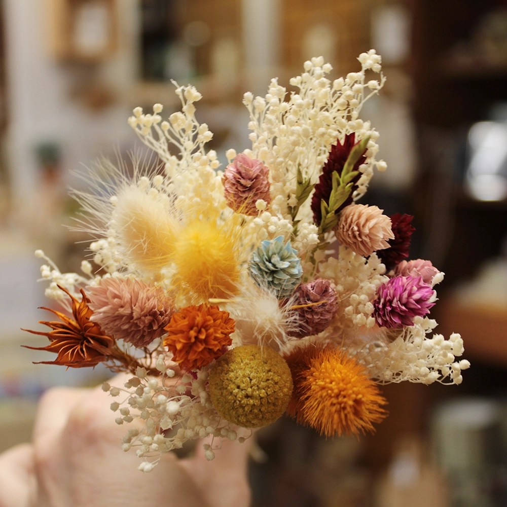 Small dried flowers bouquet - Spring Chou's Cottage