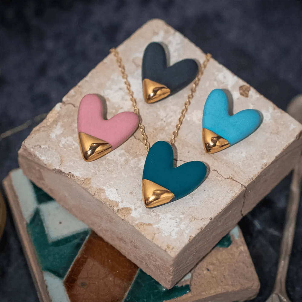 Heart porcelain necklace Danu