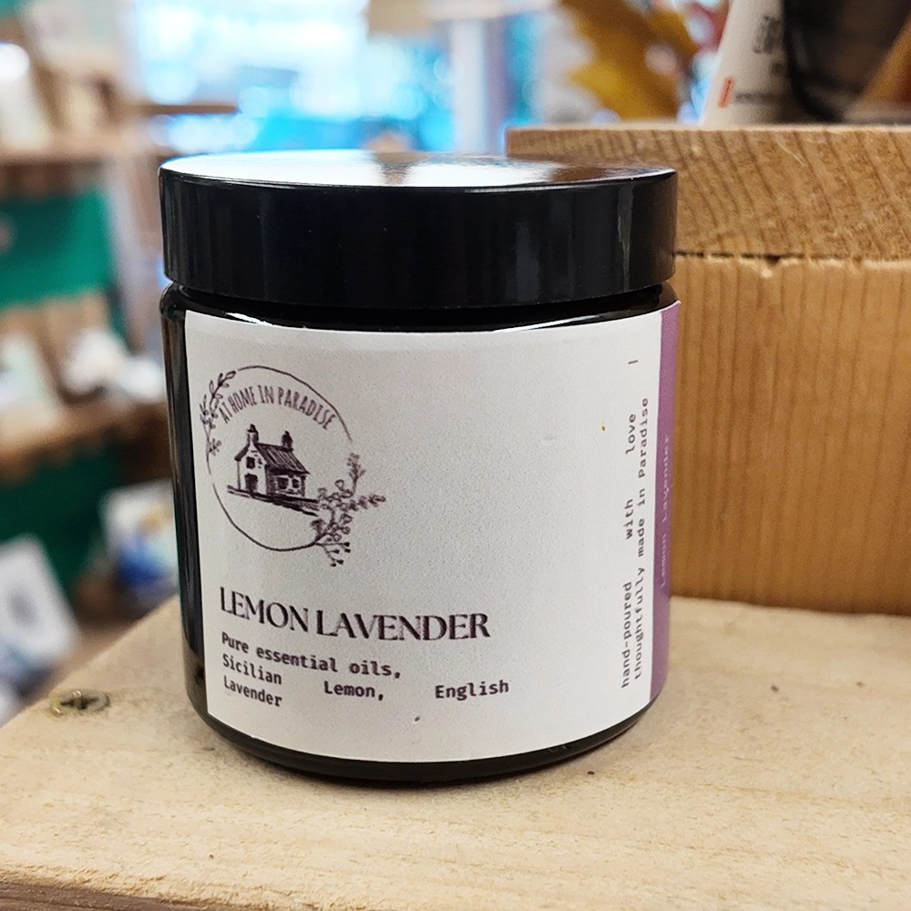 At Home In Paradise Candle - Lemon & lavender