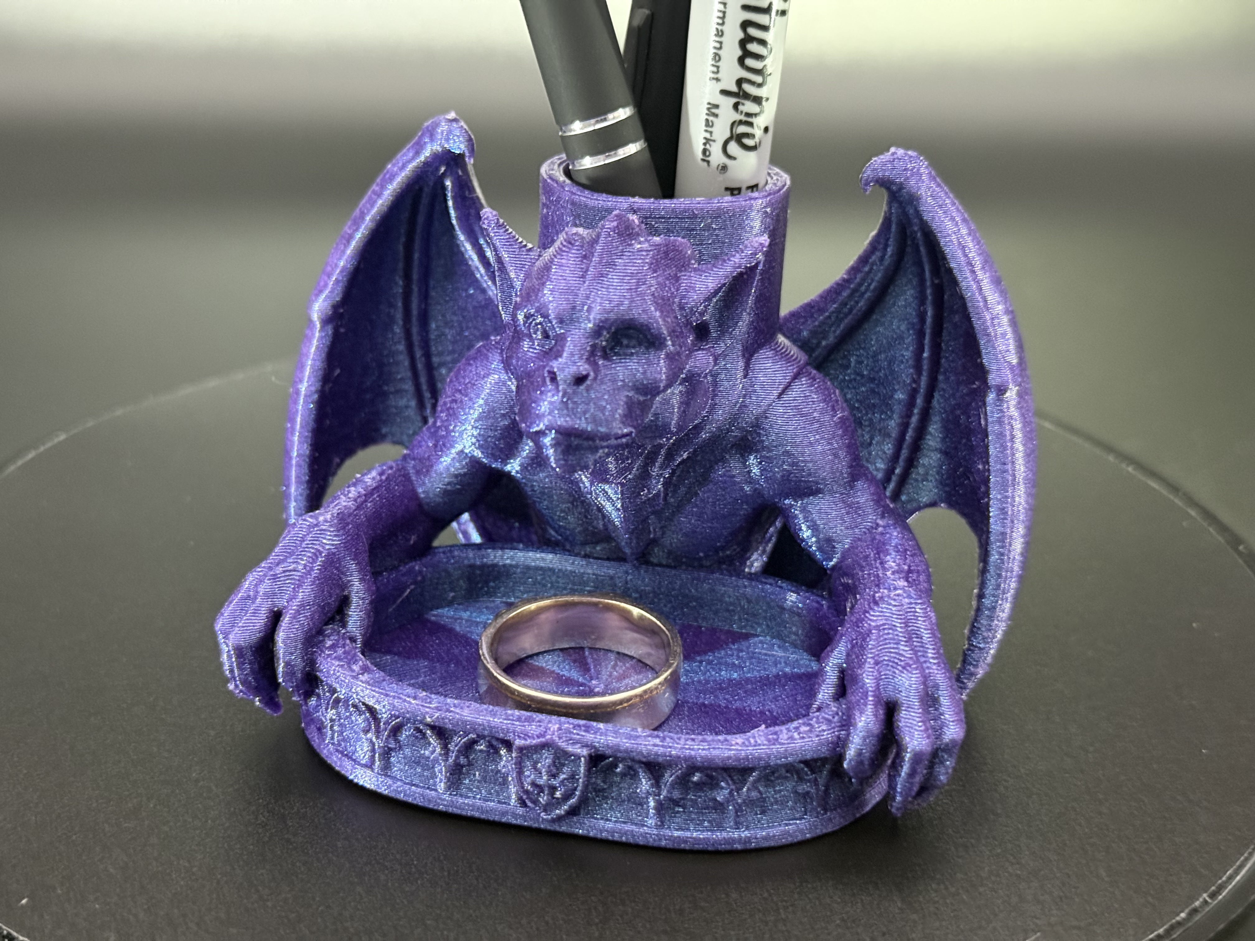 Gargoyle Desk Organizer – 3D Printed Pen & Pencil Holder