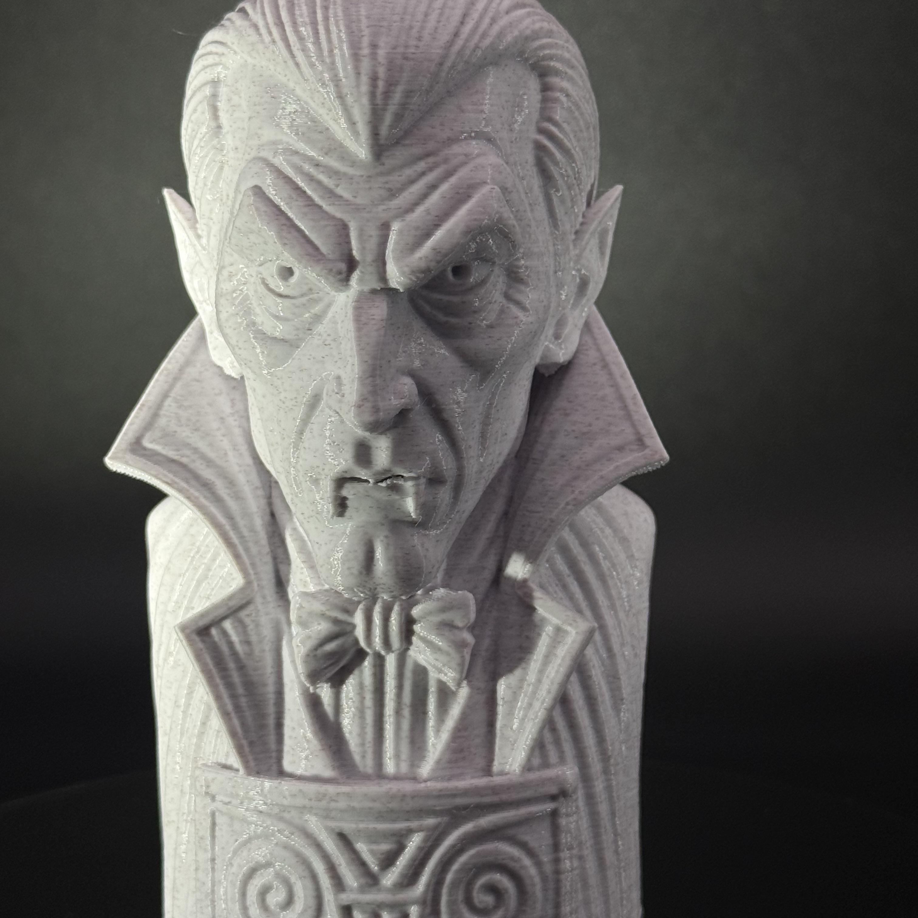 Dracula Bust – Classic Horror Creature Sculpture
