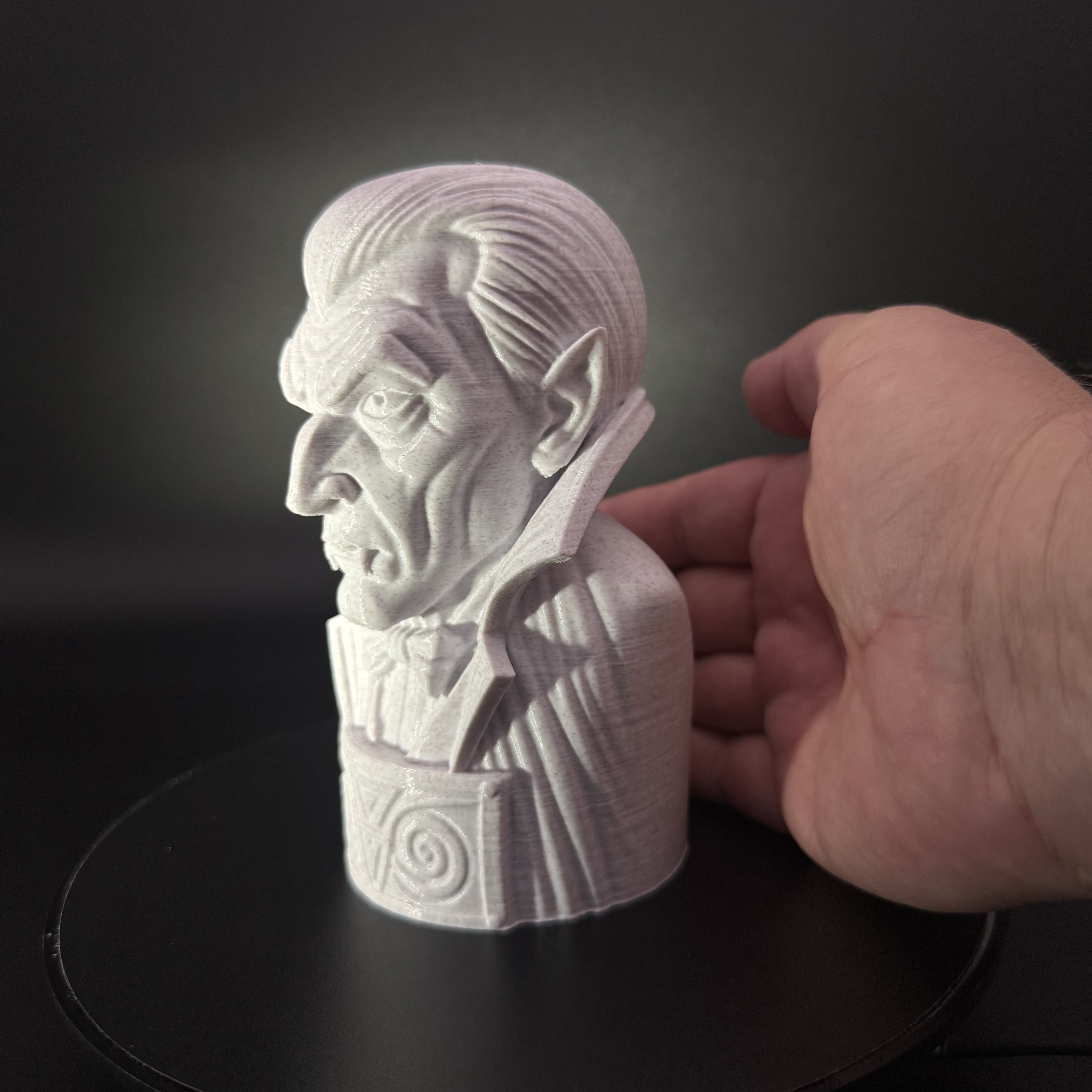 Dracula Bust – Classic Horror Creature Sculpture