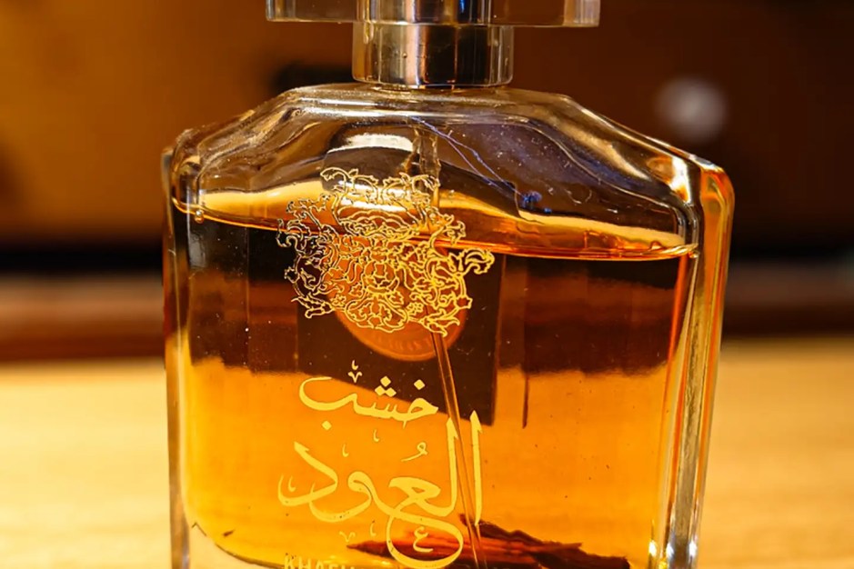 Bottle of Khashab Al Oud by Ard Al Zaafaran