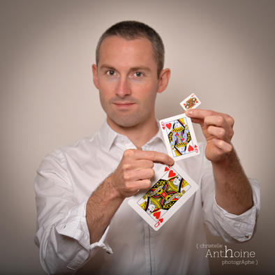 Portrait studio photo portrait magicien saint brieuc photographe Christelle Anthoine bretagne côtes d'amor