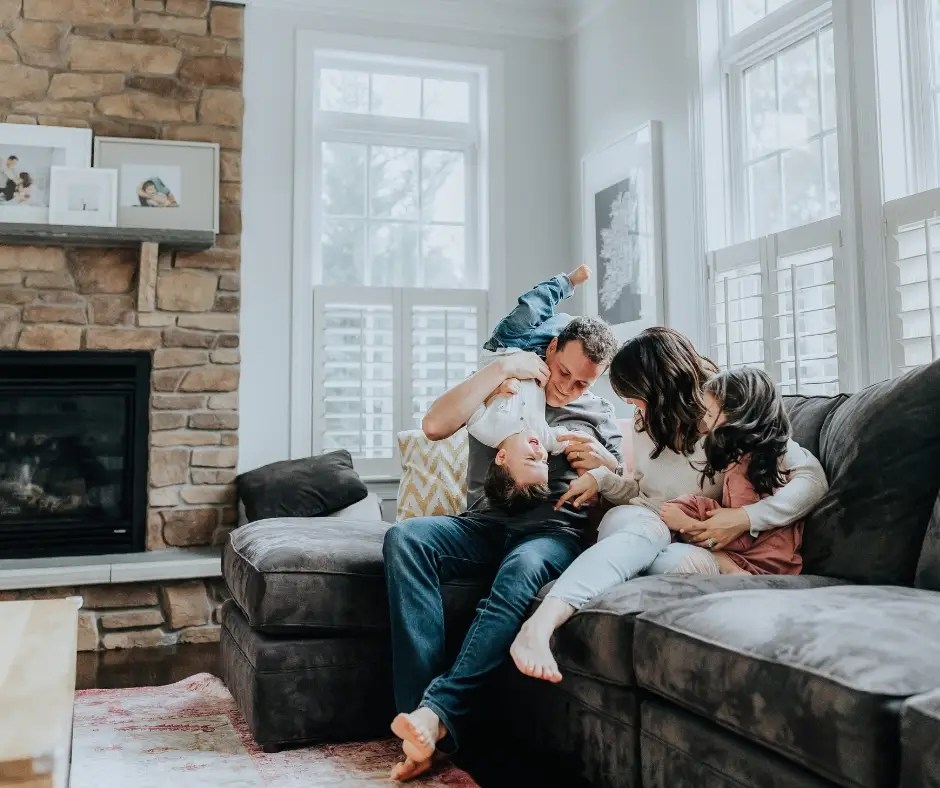 Christian Parenting Basics - a family that spends time together and with Jesus
