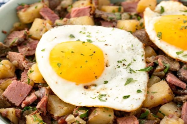 Slow-cooker corned beef hash