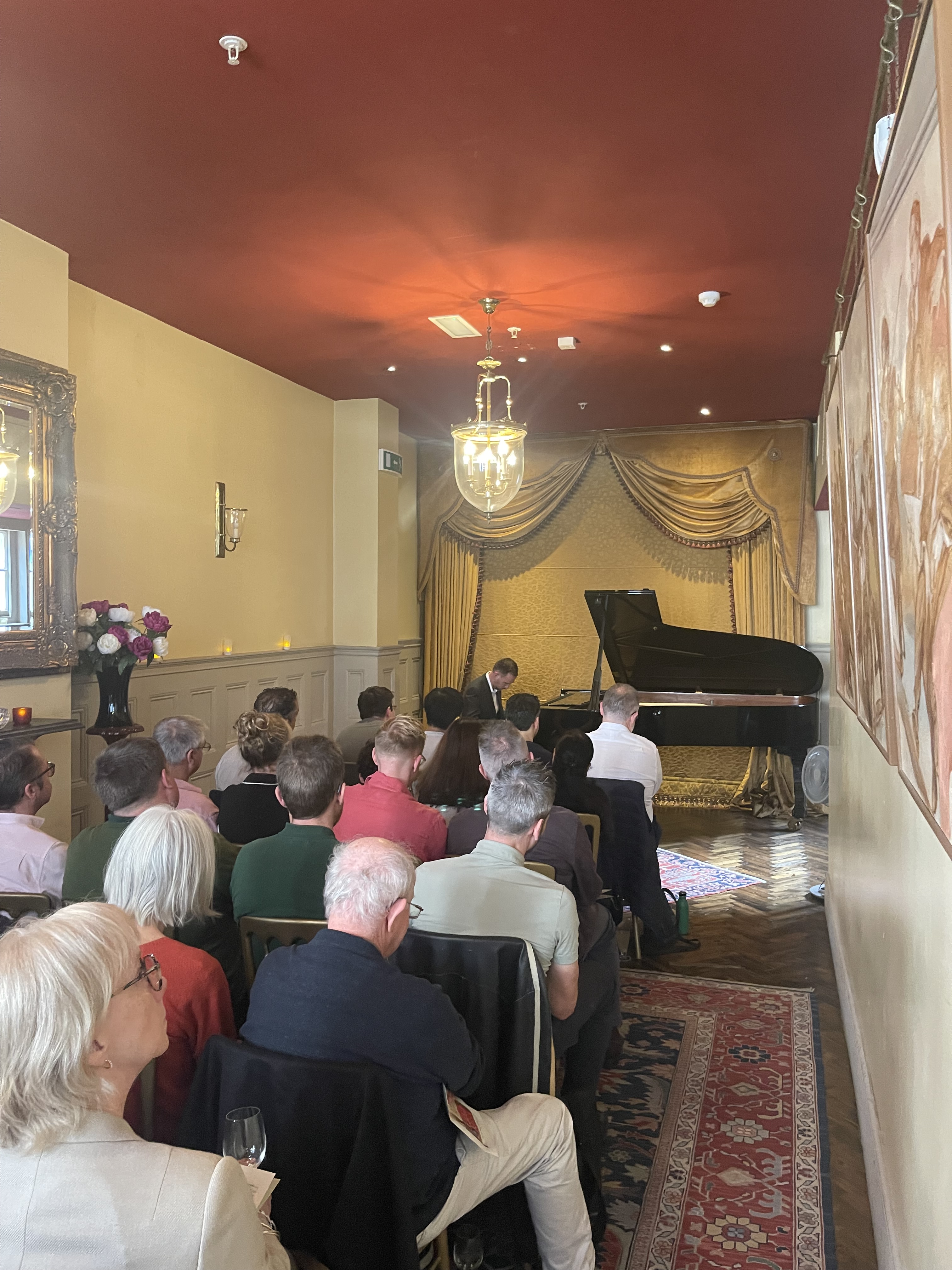 1901 club dress code Amit Yahav at the 1901 Club 'A lark ascending with poetic mastery' –  ChristopherAxworthy-MusicCommentary