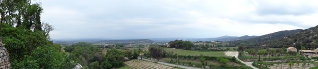 A panoramic of the fields surrounding Rousset-les-Vignes