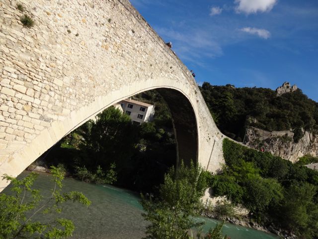 Pont Roman in Nyons