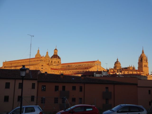 Catedral Nueva de la Asunción de la Virgen at sunset