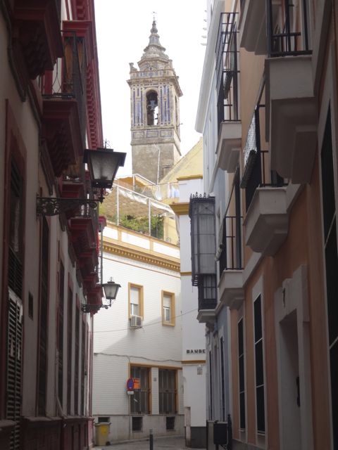 Streets of Sevilla with the Catedral popping up