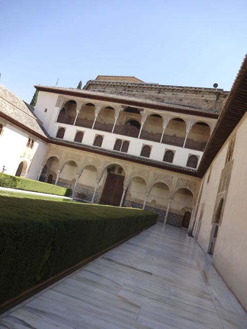 Patio de Arrayanes