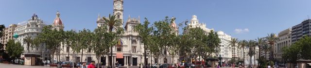 Panoramic of the Plaça de l'Ajuntament