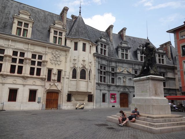 Place Saint-André