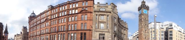 A panoramic of the are surrounding Glasgow Cross