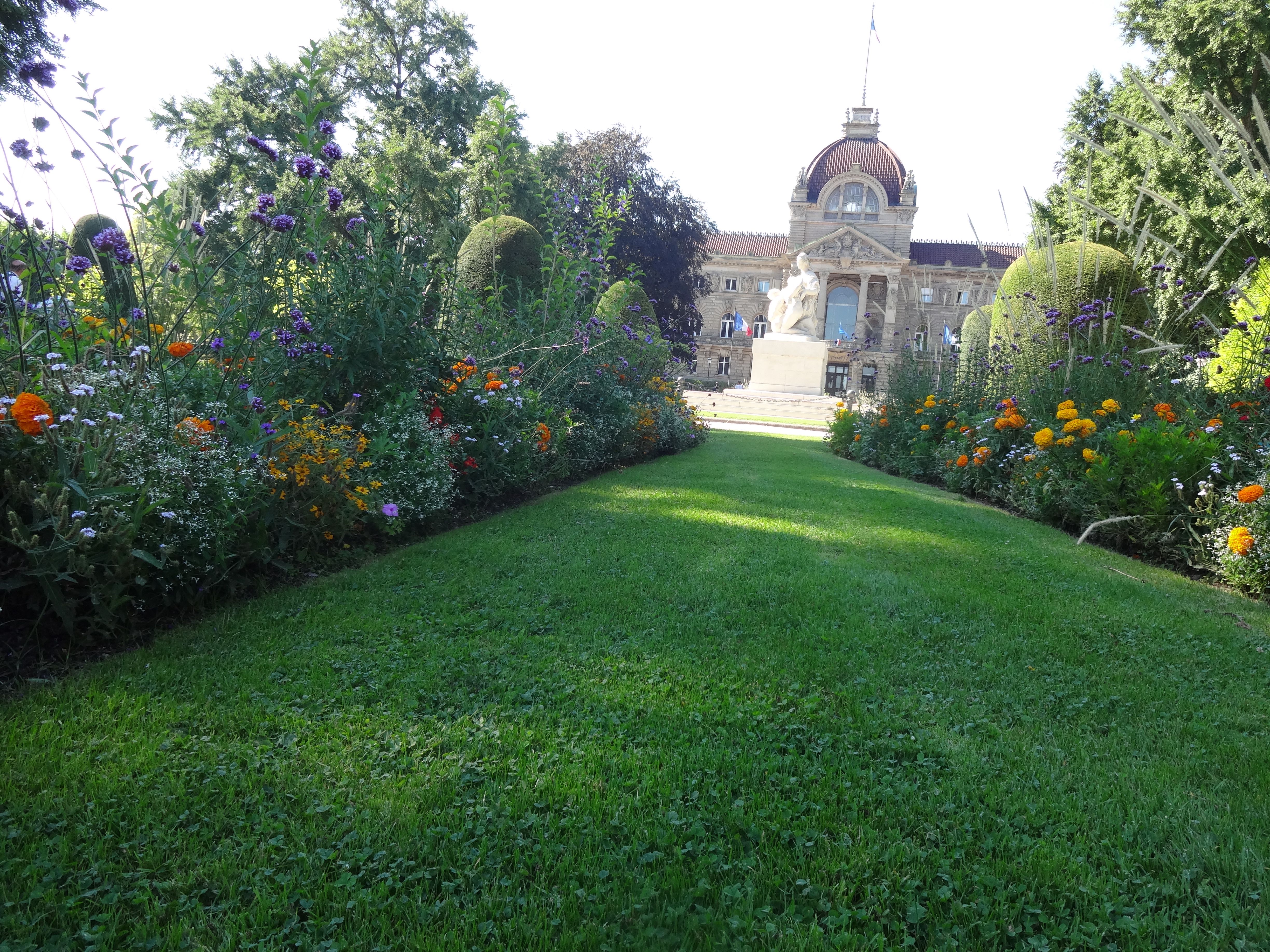 Palais du Rhin in la Place de la République