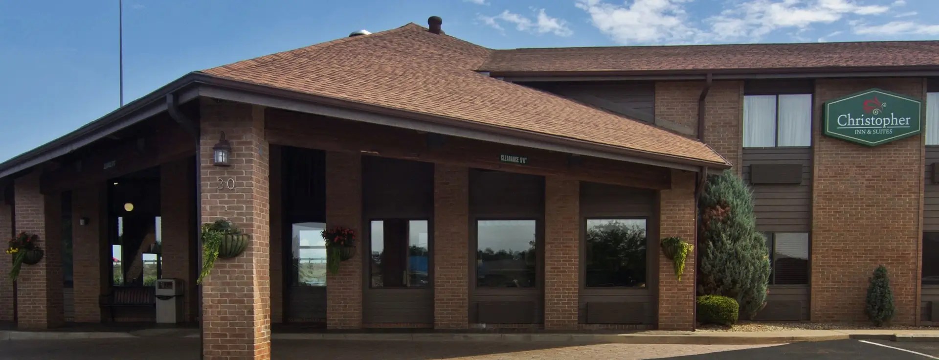 Christopher Inn  & Suites