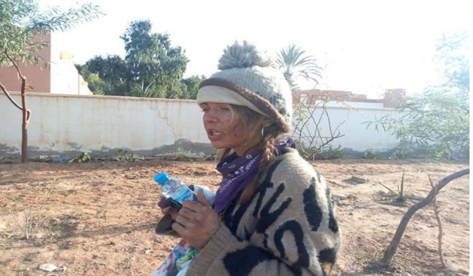 بعد العثور عليها في الطنطان.. المتشردة البريطانية تلج مستشفى الأمراض العقلية بإنزكان!