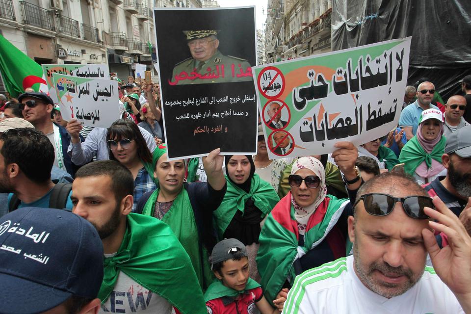 قايد صالح: الإنتخابات الرئاسية الجزائرية ستجرى في موعدها!