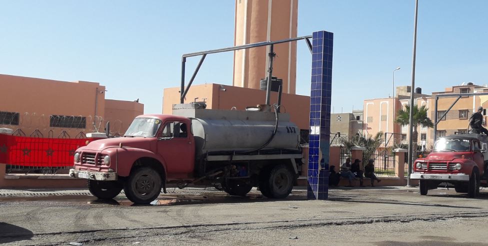 مدينة العطش.. إنقطاع الماء لمدة أربعة أيام بالعيون!