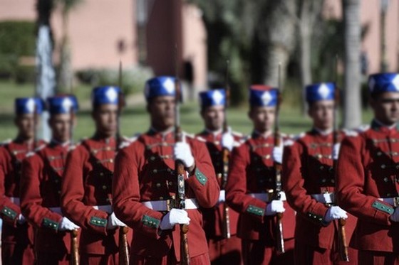 إصابات جديدة بفيروس كورونا في صفوف الحرس الملكي بثكنة الحاجب!