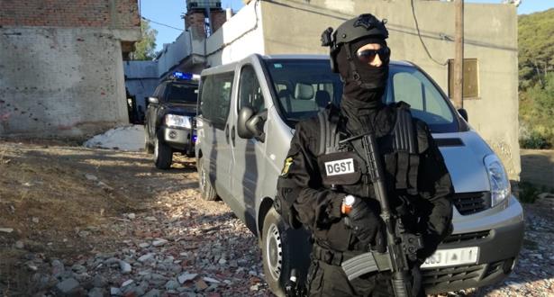 داعشي في خلية تيفلت يصيب عنصراً في التدخل السريع بجرح بليغ و آخر يحاول تفجير نفسه بقنينة غاز بتمارة