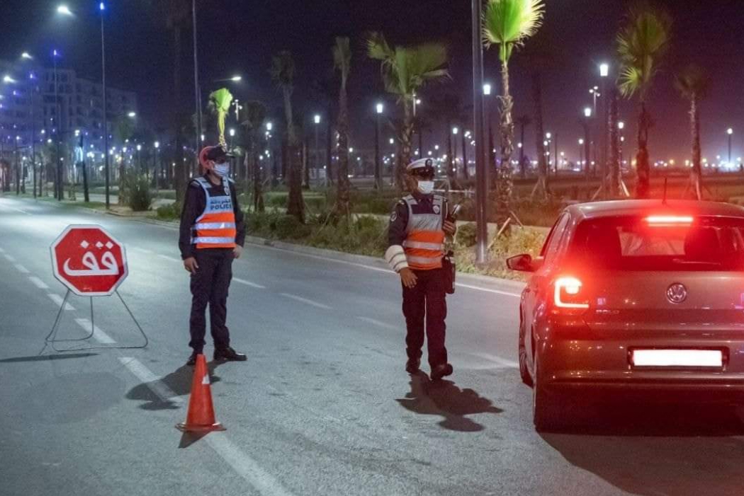 الحكومة تقرر حظر التنقل خلال رمضان من الثامنة ليلاً إلى السادسة صباحاً