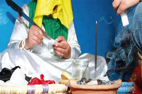 الرأي العام بالعيون يكذب واقعة سحر المنتخب النافذ، والمعني بالأمر يلتزم الصمت