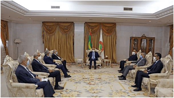 لعمامرة يحل بالعاصمة الموريتانية..