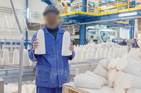 البرلمان يدرس فرض ضريبة TIC على الأطعمة والمشروبات السكرية