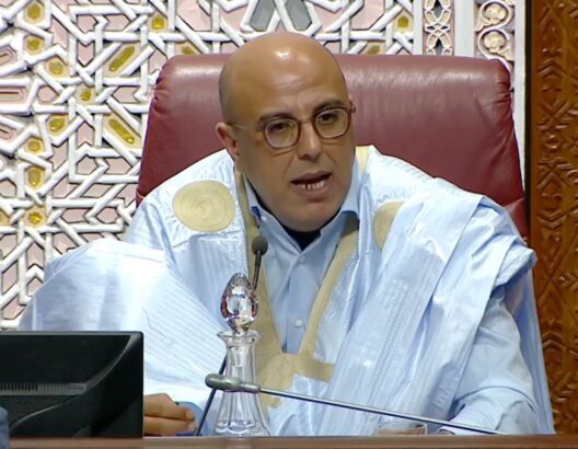 محمد ولد الرشيد “كارل روف” الصحراء وسيد انتخاباتها