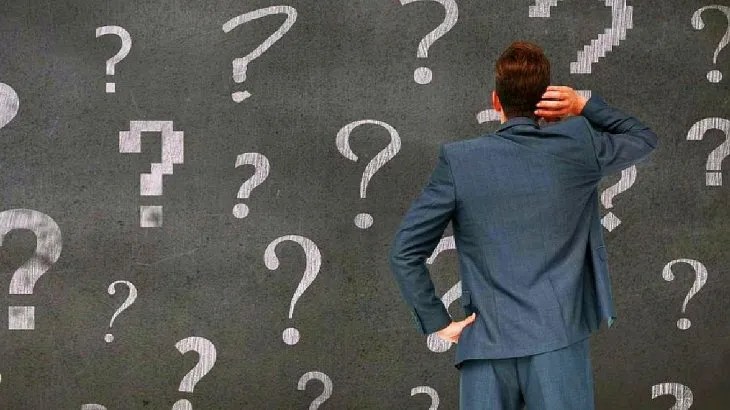 Definiciones e incertidumbres: Economistas alertan sobre la crisis política que condiciona las decisiones económicas