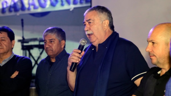 Luz y Fuerza de la Patagonia agasajó a los trabajadores por el Día de los Electricistas: arenga política y valorización del camino sindical