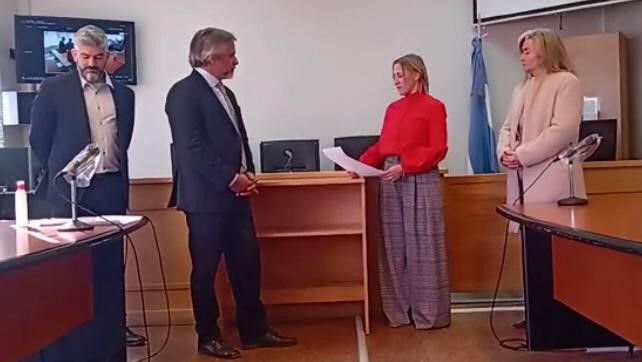 Judicial: juró la doctora Silvana Vélez como primera jueza penal de Lago Puelo