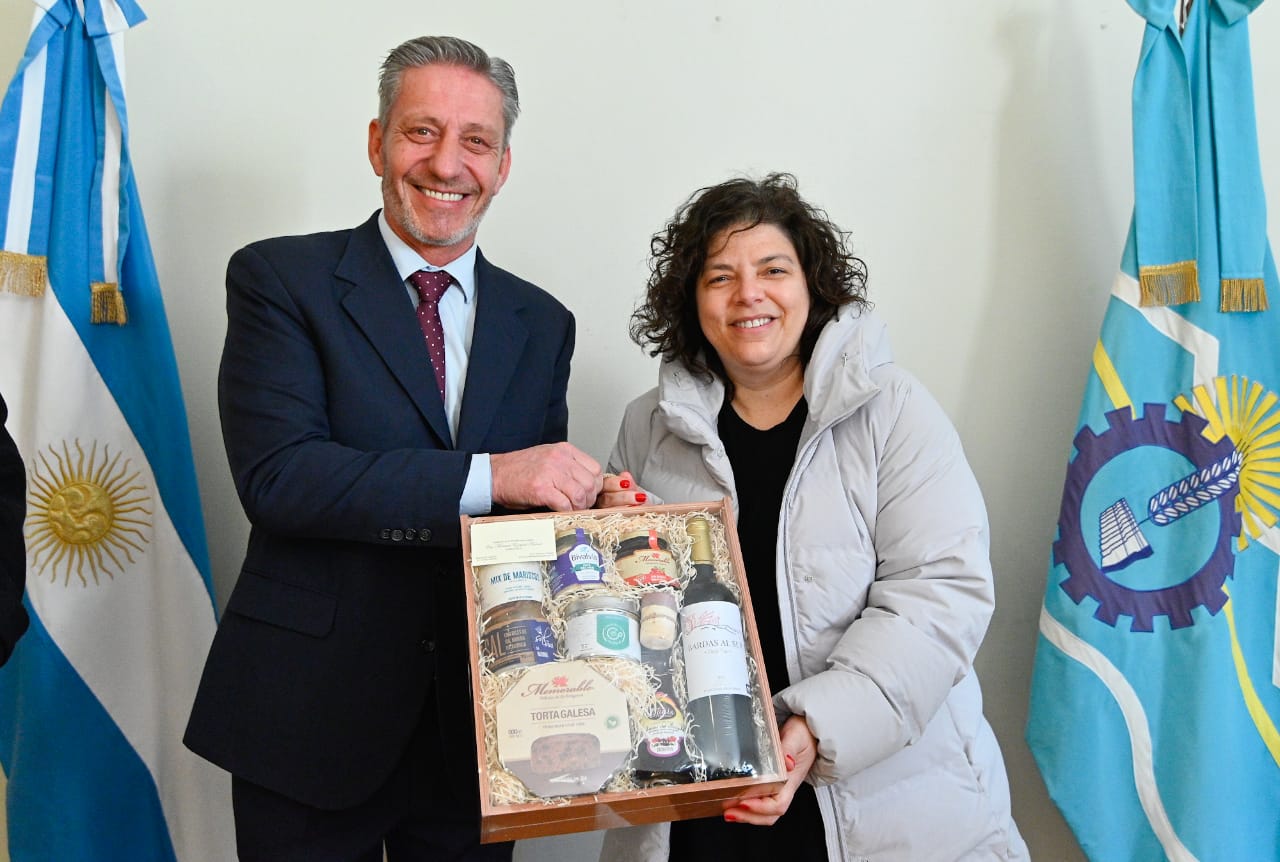 Comodoro: llegó la ministra Carla Vizzotti a la inauguración de un Centro de Tratamiento de Consumos