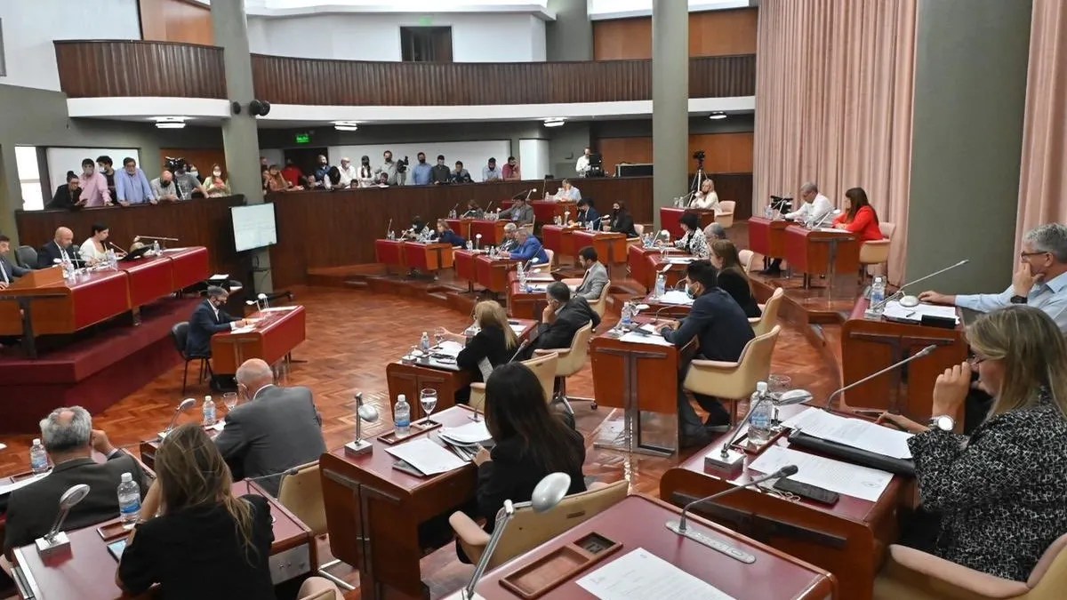 Legislatura: el martes 30 el Gobierno de Chubut dará un informe sobre el estado de las escuelas