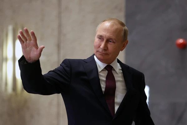 Putin cumple hoy 70 años en medio de la crisis bélica y rumores sobre su salud