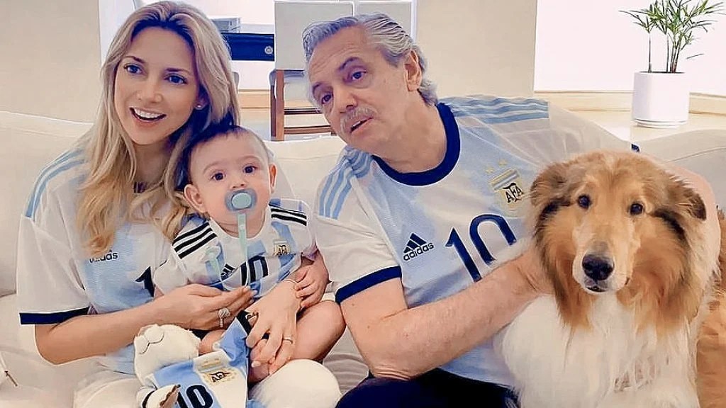 «Nos regalaron otra enorme alegría»: el festejo de Alberto Fernández por el pase de Argentina a octavos 